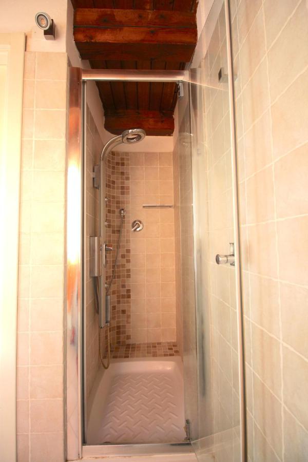 Kia Orana Guesthouse Livorno Ngoại thất bức ảnh